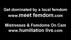 Redare Acest dispozitiv de castitate strâns abia vă va conține penisul în această scenă intensă de sclavie POV femdom