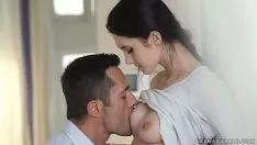 Reproduzir Clipe pornô emocionante para fazer pata