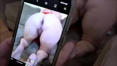 Oynat Olgun Kız Arkadaşıyla Porno Filmleri Yapıyor