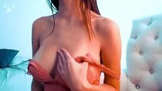 تشغيل مثير الرومانية تظهر لها الثدي كبيرة على Chaturbate